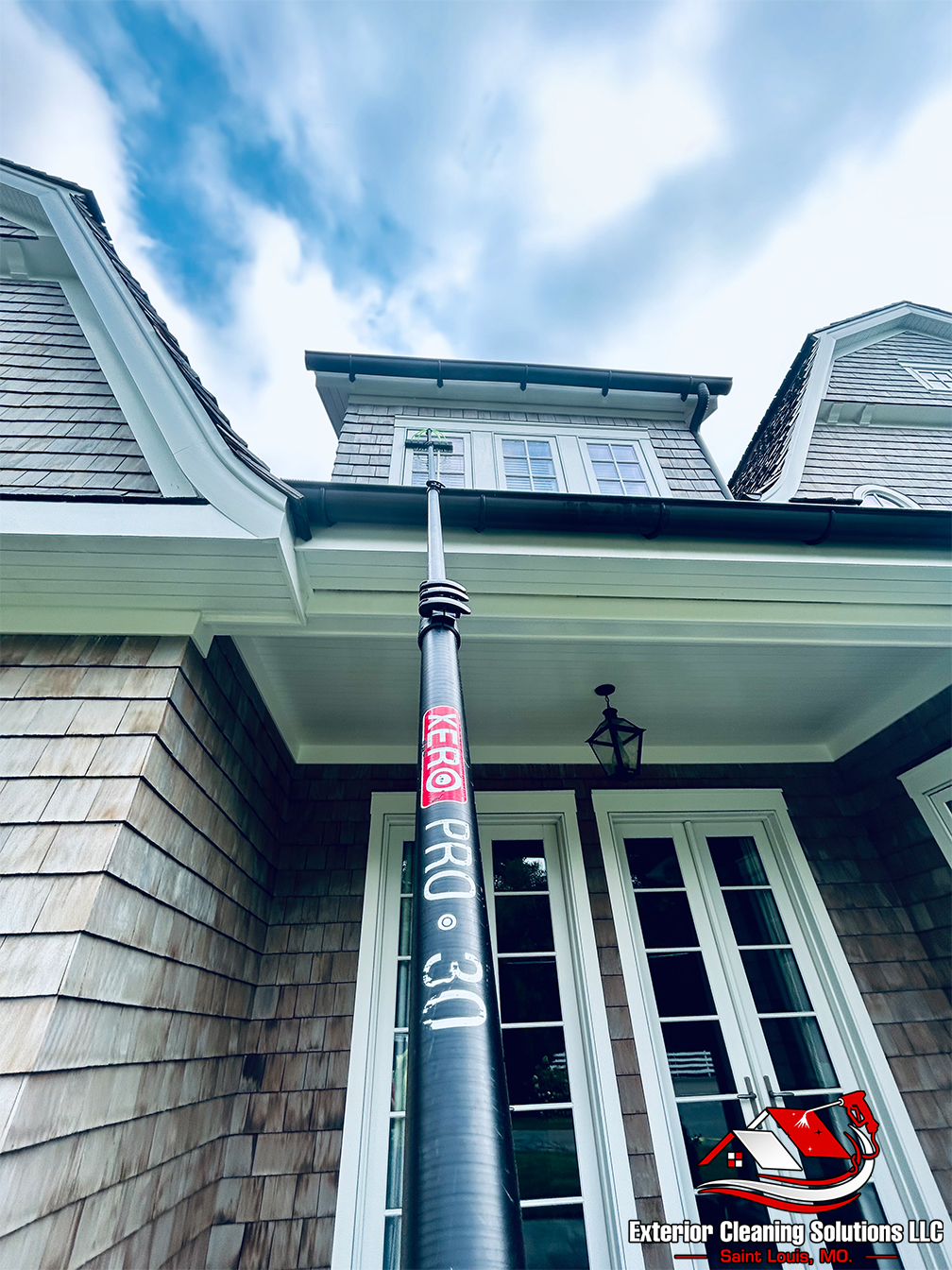 Profesional Window Cleaning in Ladue, Mo.